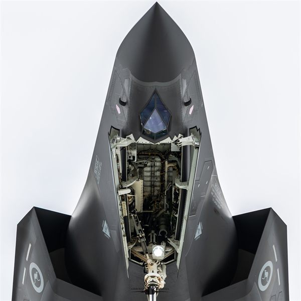 aviation detail