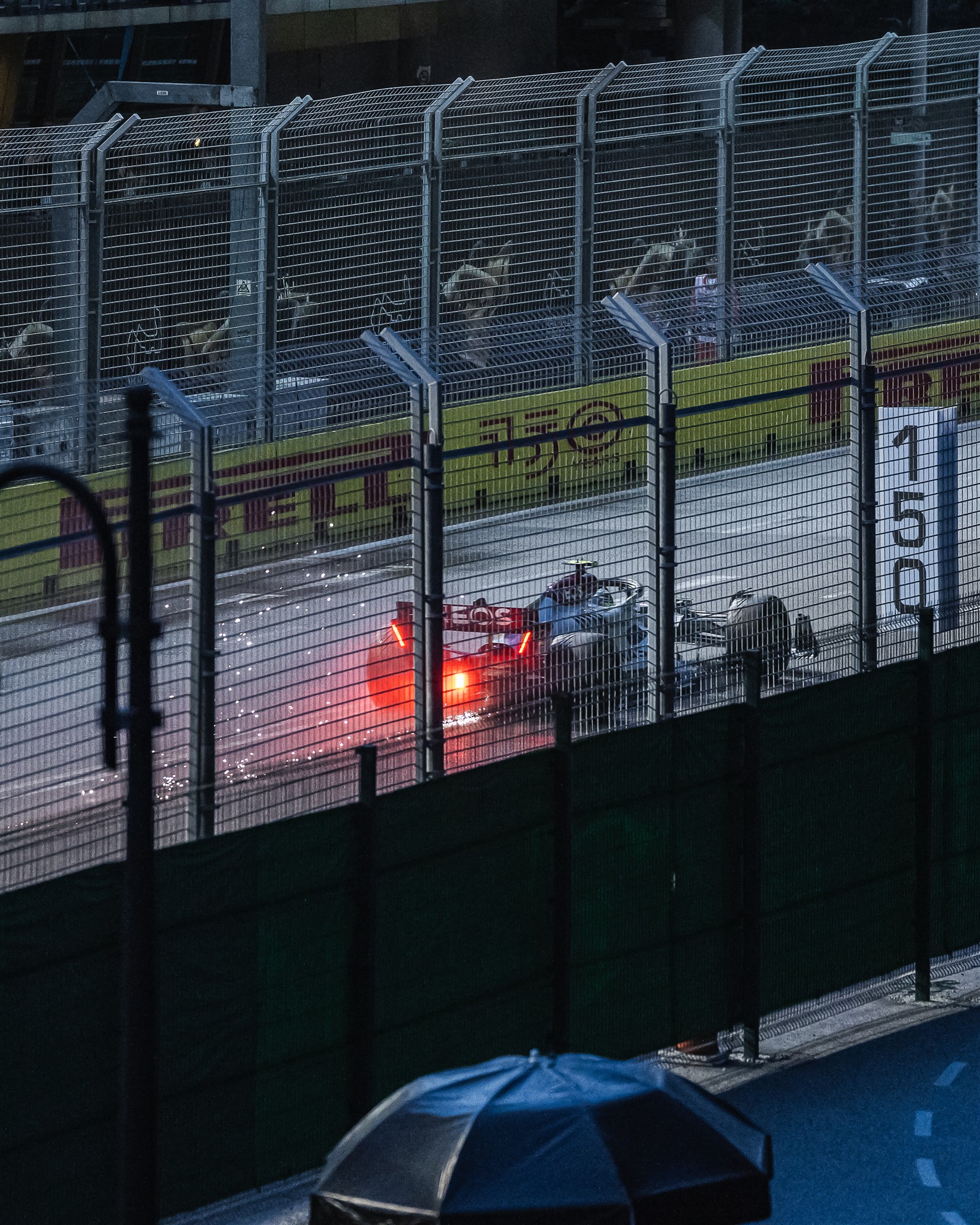 f1 detail