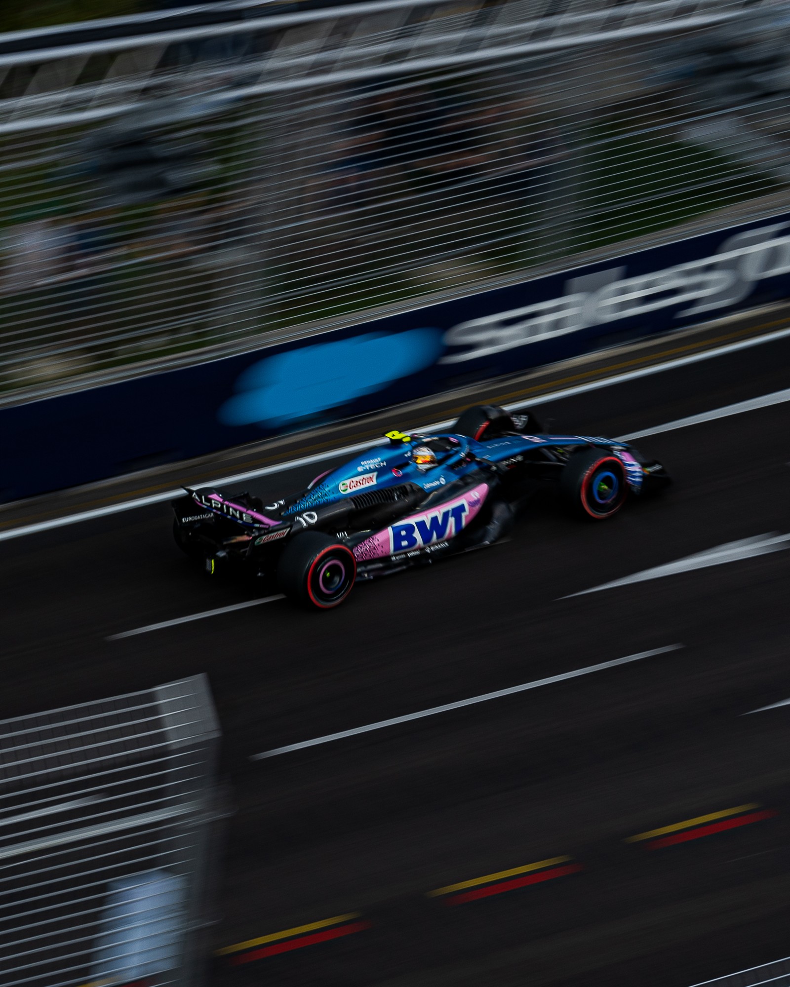f1 detail